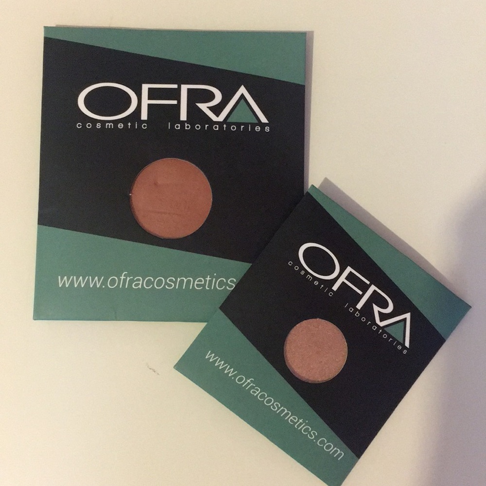 Ofra blush & eyeshadow two-pack